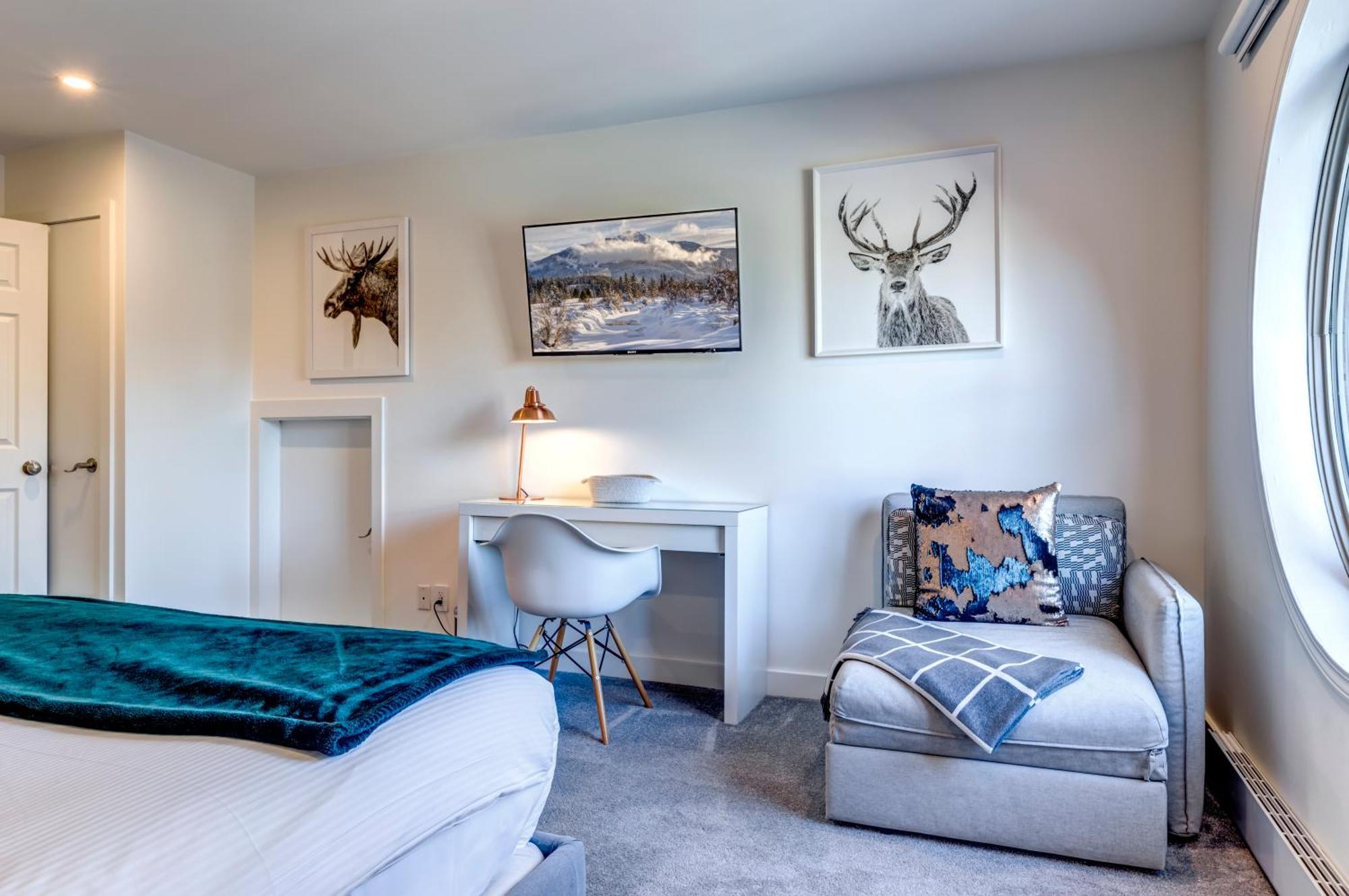 The Lookout Penthouse // A Luxe Suite In Whistler Eksteriør bilde
