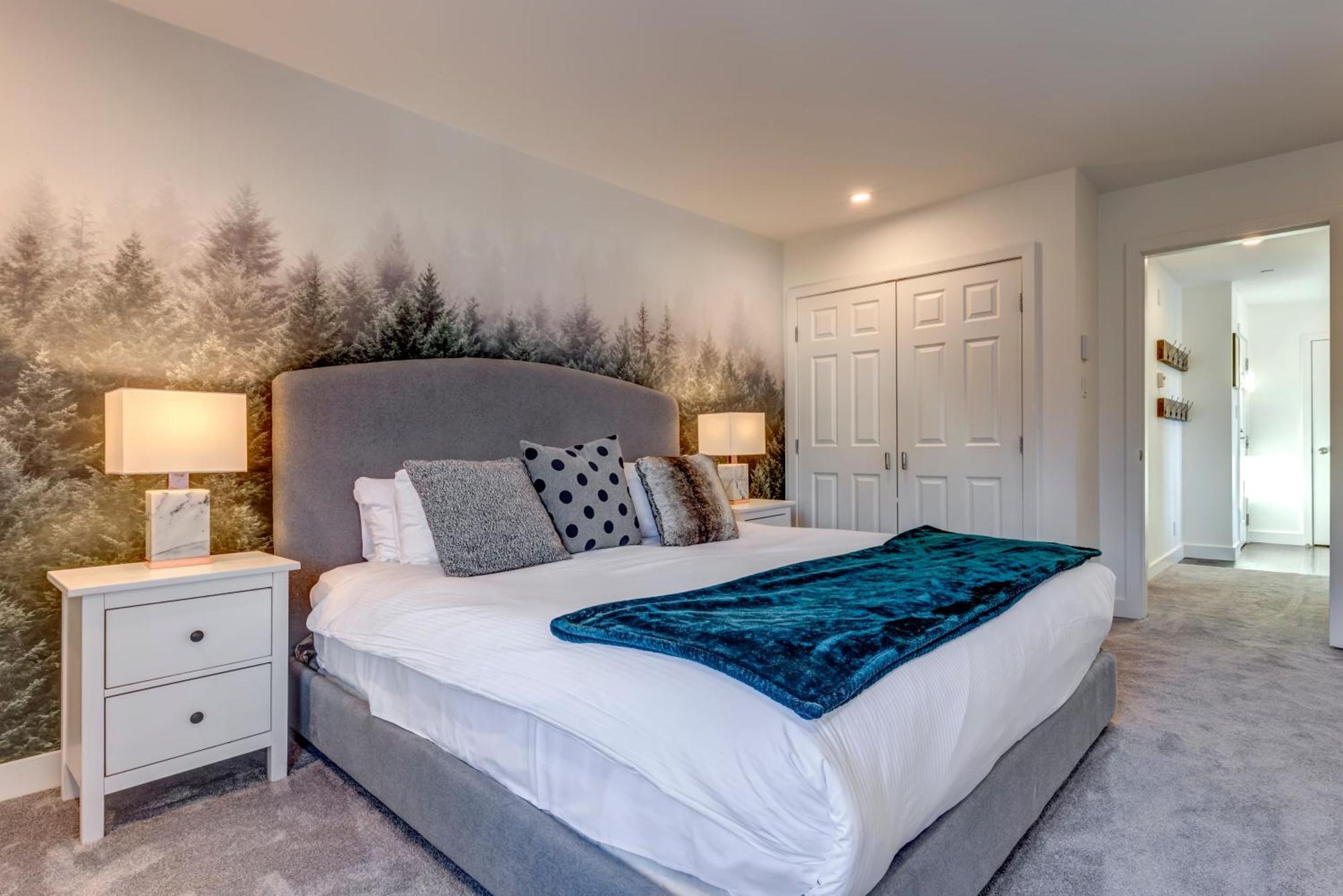 The Lookout Penthouse // A Luxe Suite In Whistler Eksteriør bilde