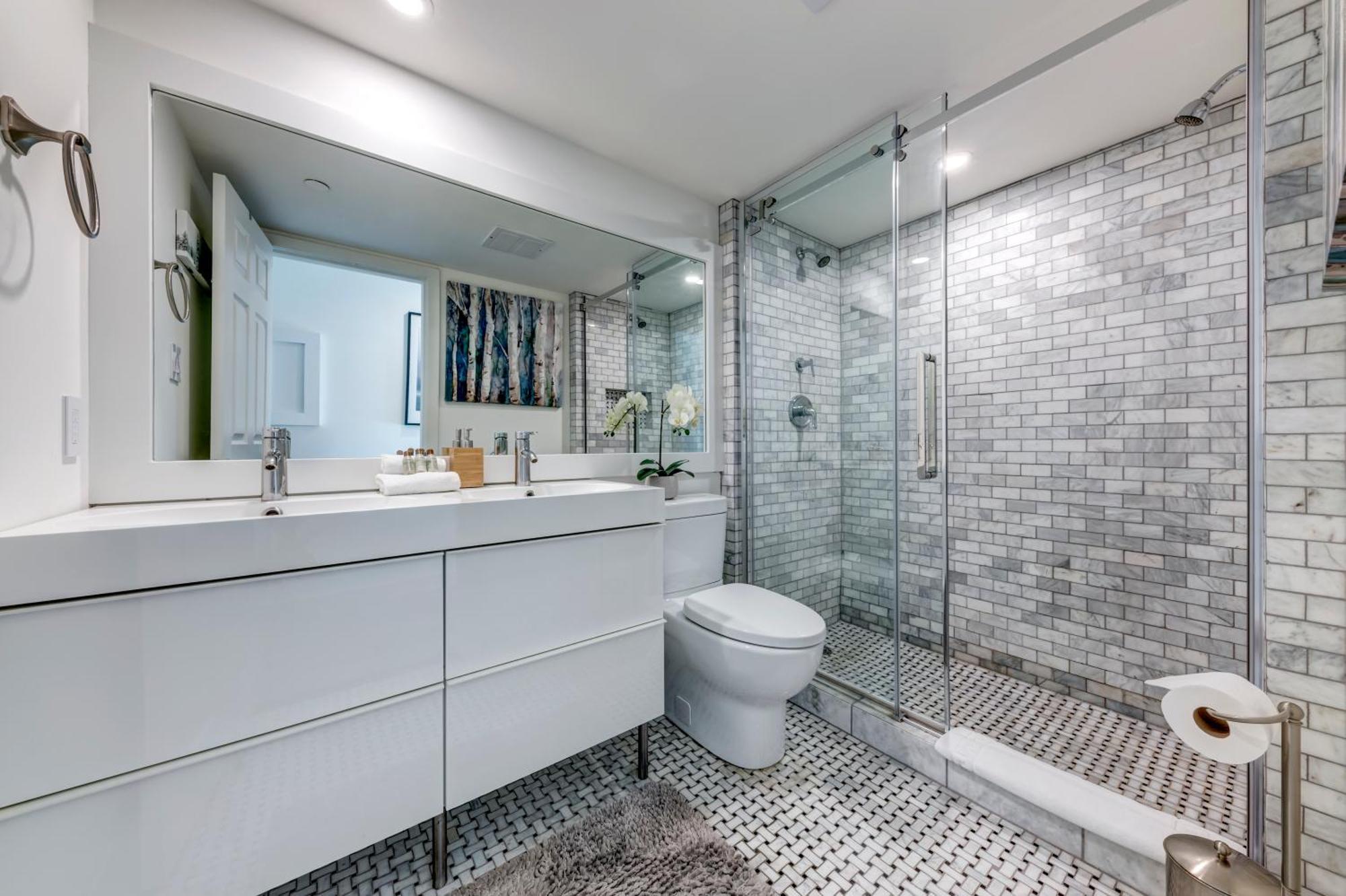 The Lookout Penthouse // A Luxe Suite In Whistler Eksteriør bilde